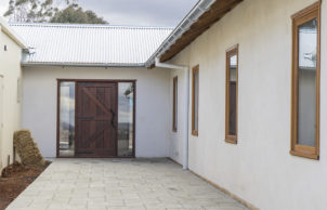 Wayne & Karyn's Straw Bale House