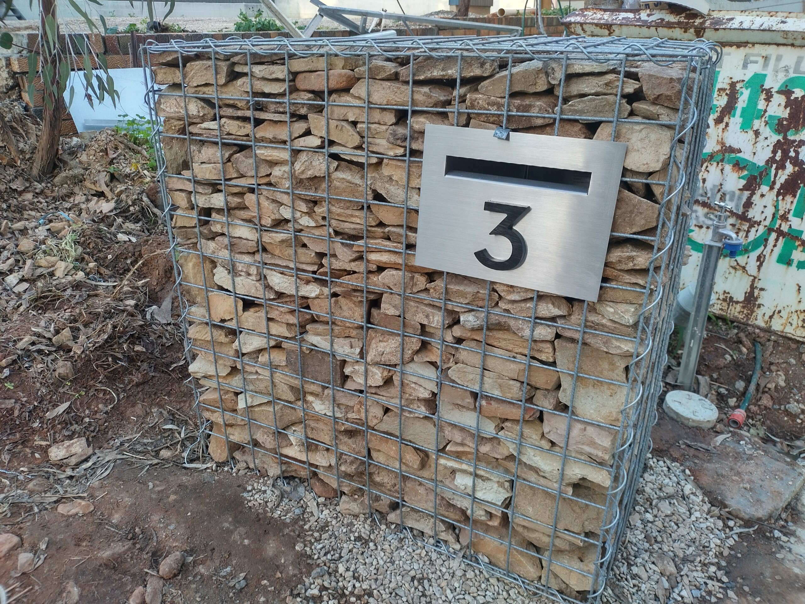 3f0c5d24-ddfb-444c-8ffc-e045f09066c2-1_all_279