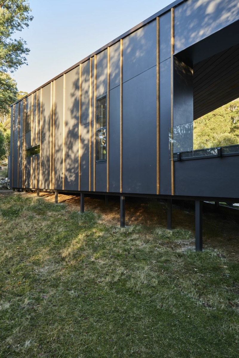 653c9cd3815489a1f2423f77_green-design-STUDIO-shemesh20