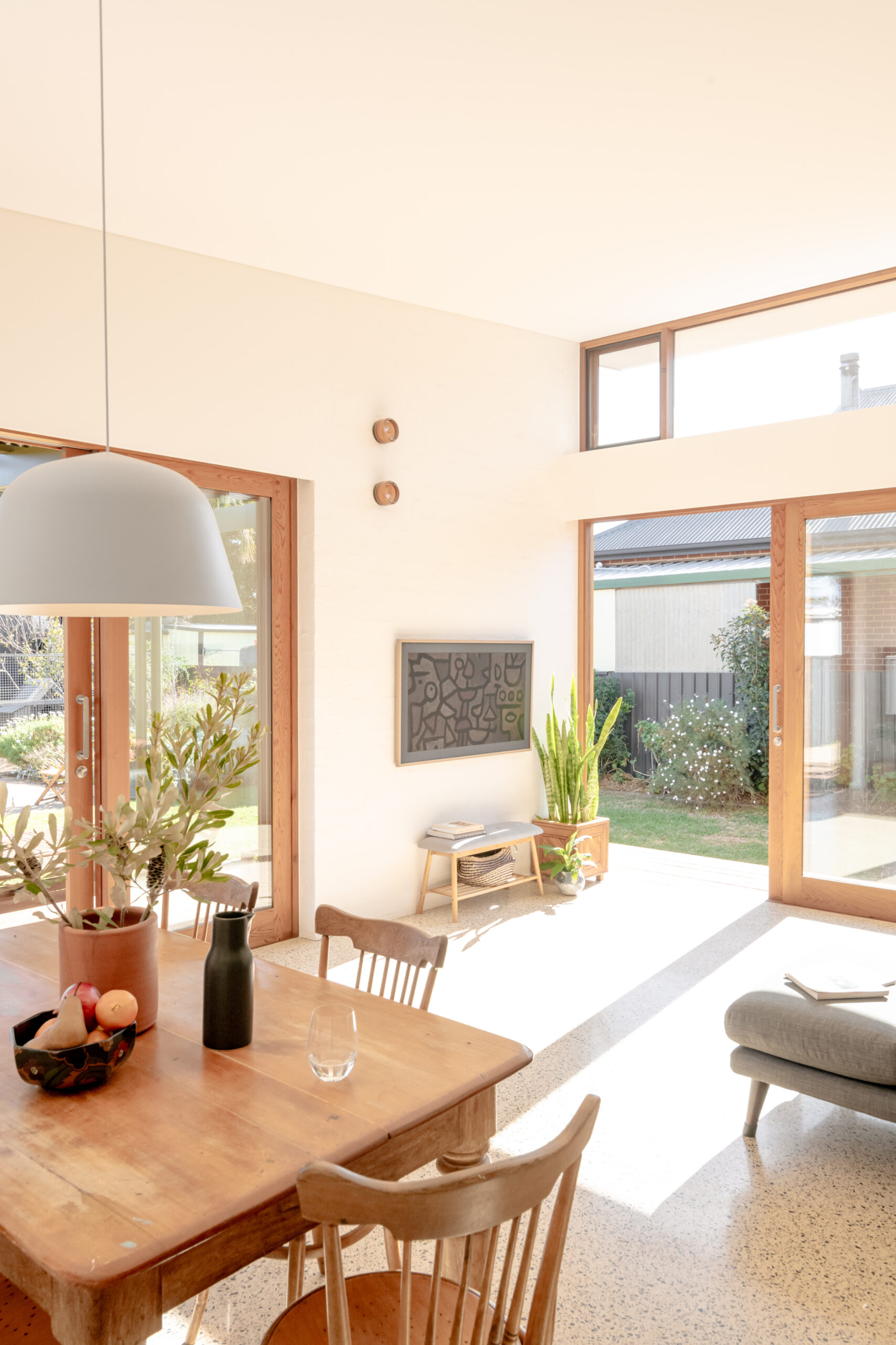 JON LOWE ARCHITECT- CHURCHILL AVE