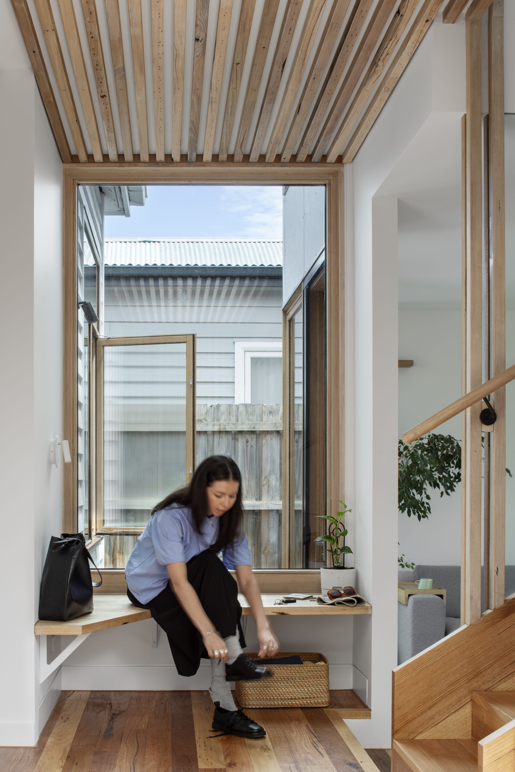 10-LIFE-CYCLE-ARRIVAL