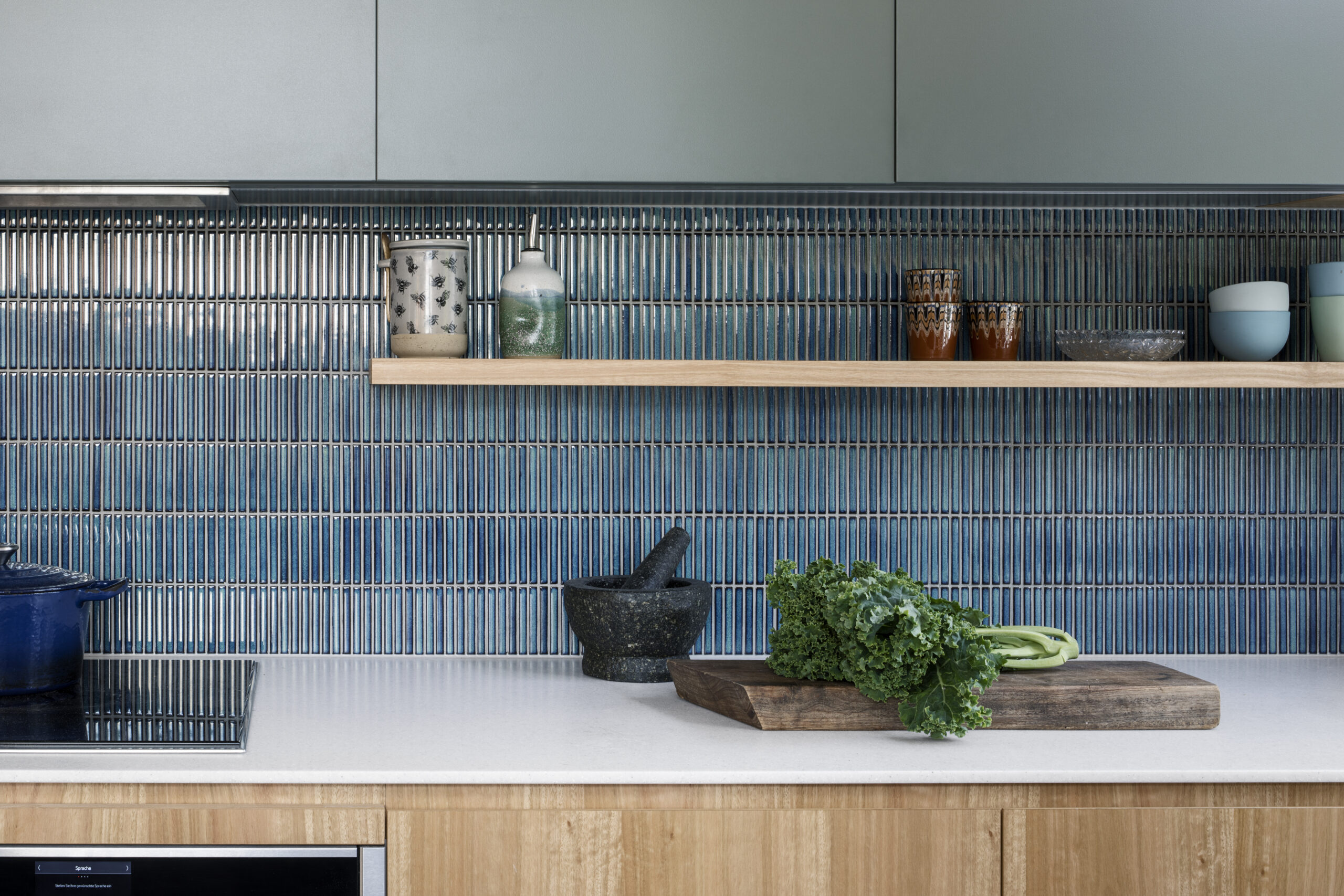 22-LIFE-CYCLE-KITCHEN-BENCH