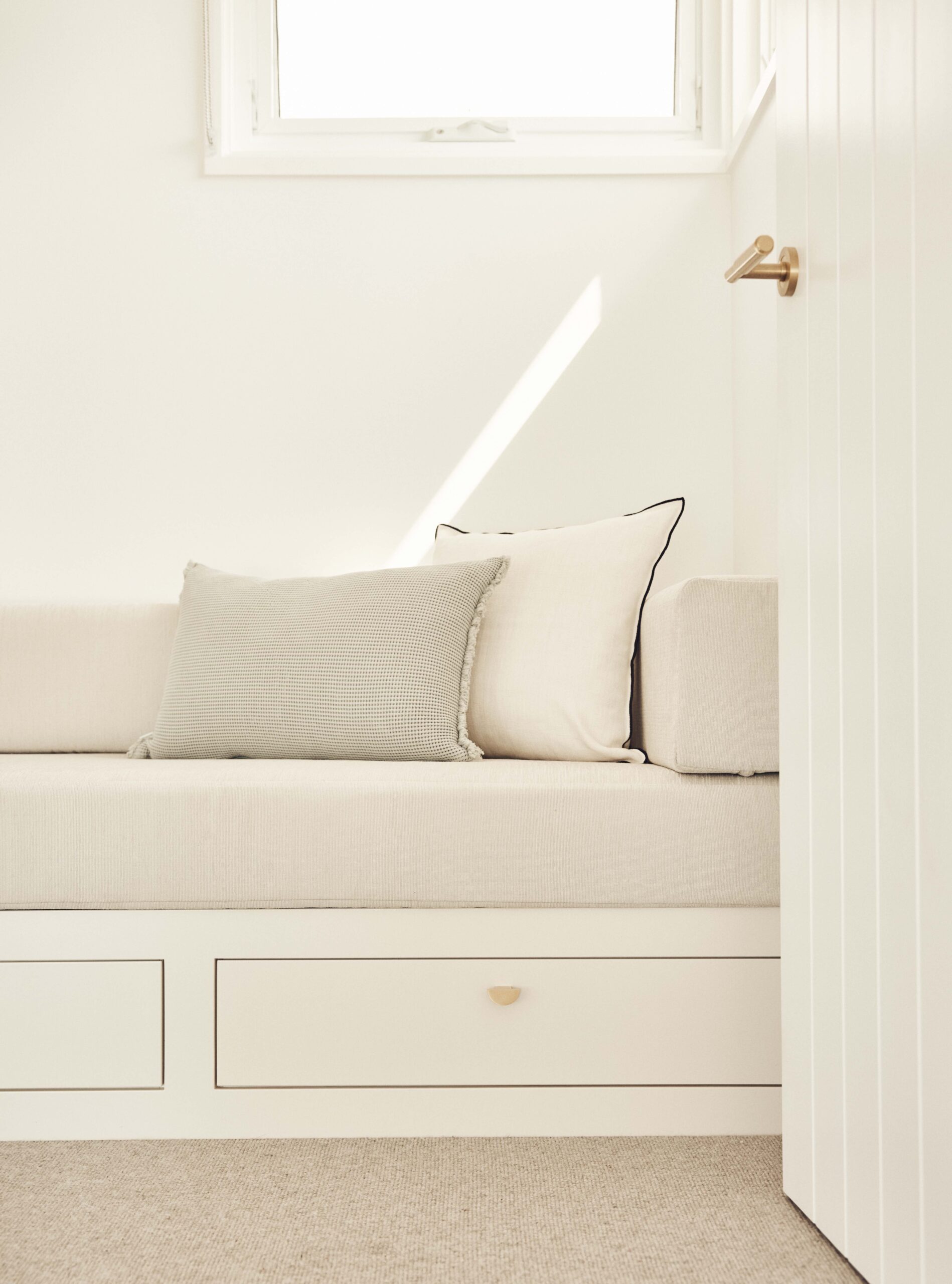 230310_TMH_COLEDALE1078