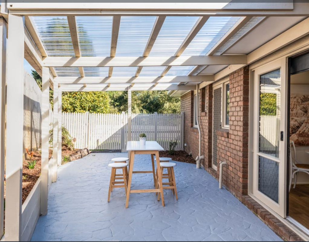 Real-Estate.com-Before-6