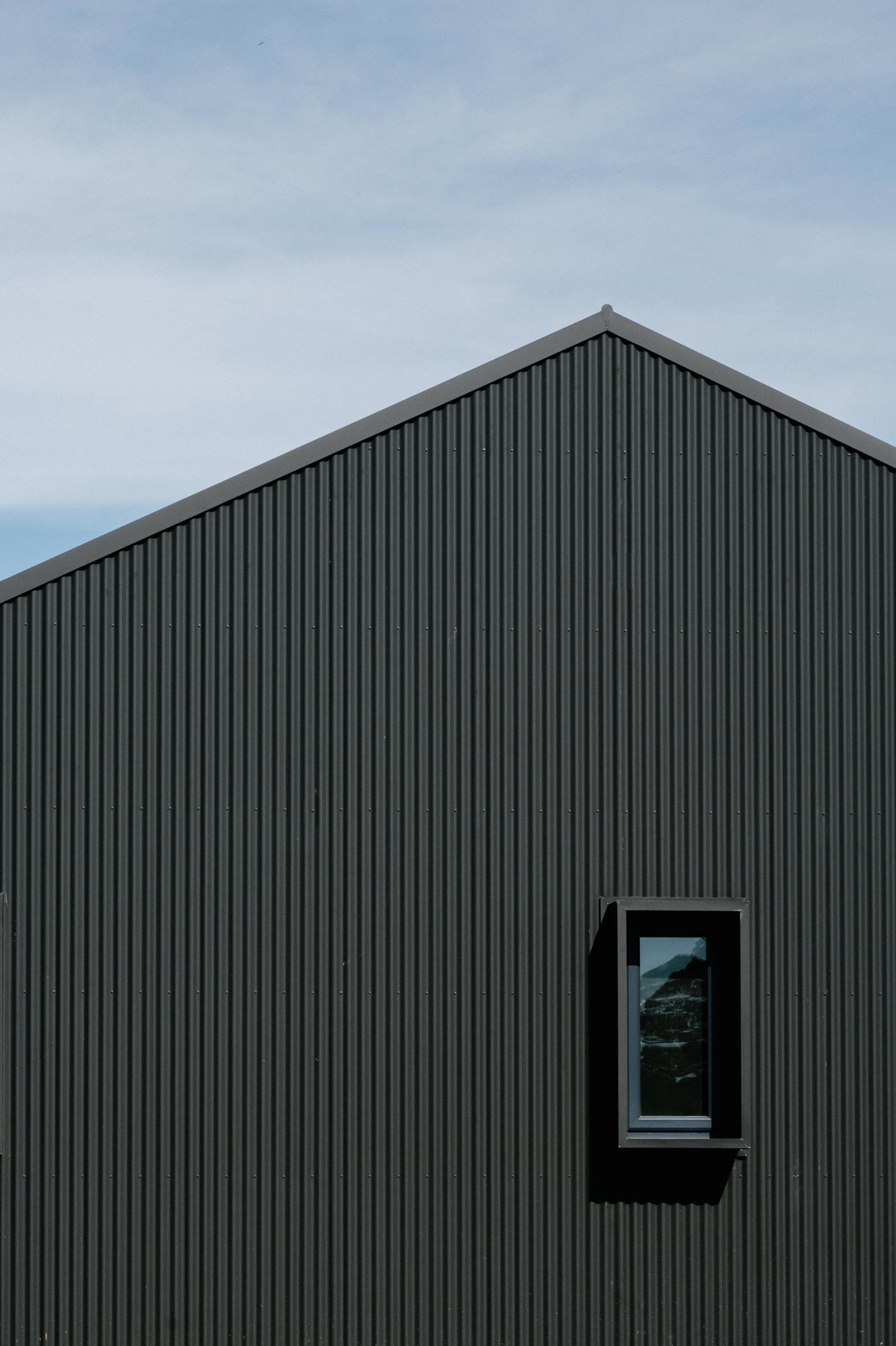 Rowe-Road-West_Lurie-Building-Design-20