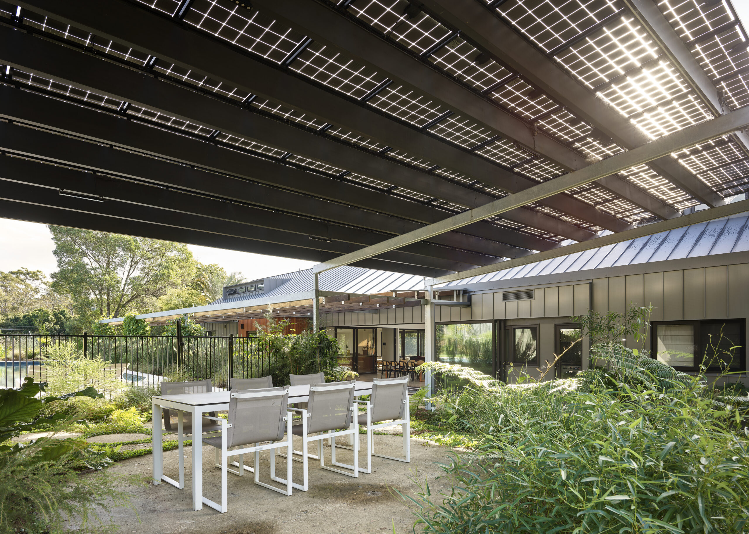 KINGFISHER GUEST HOUSE FOR PTMA ARCHITECTURE