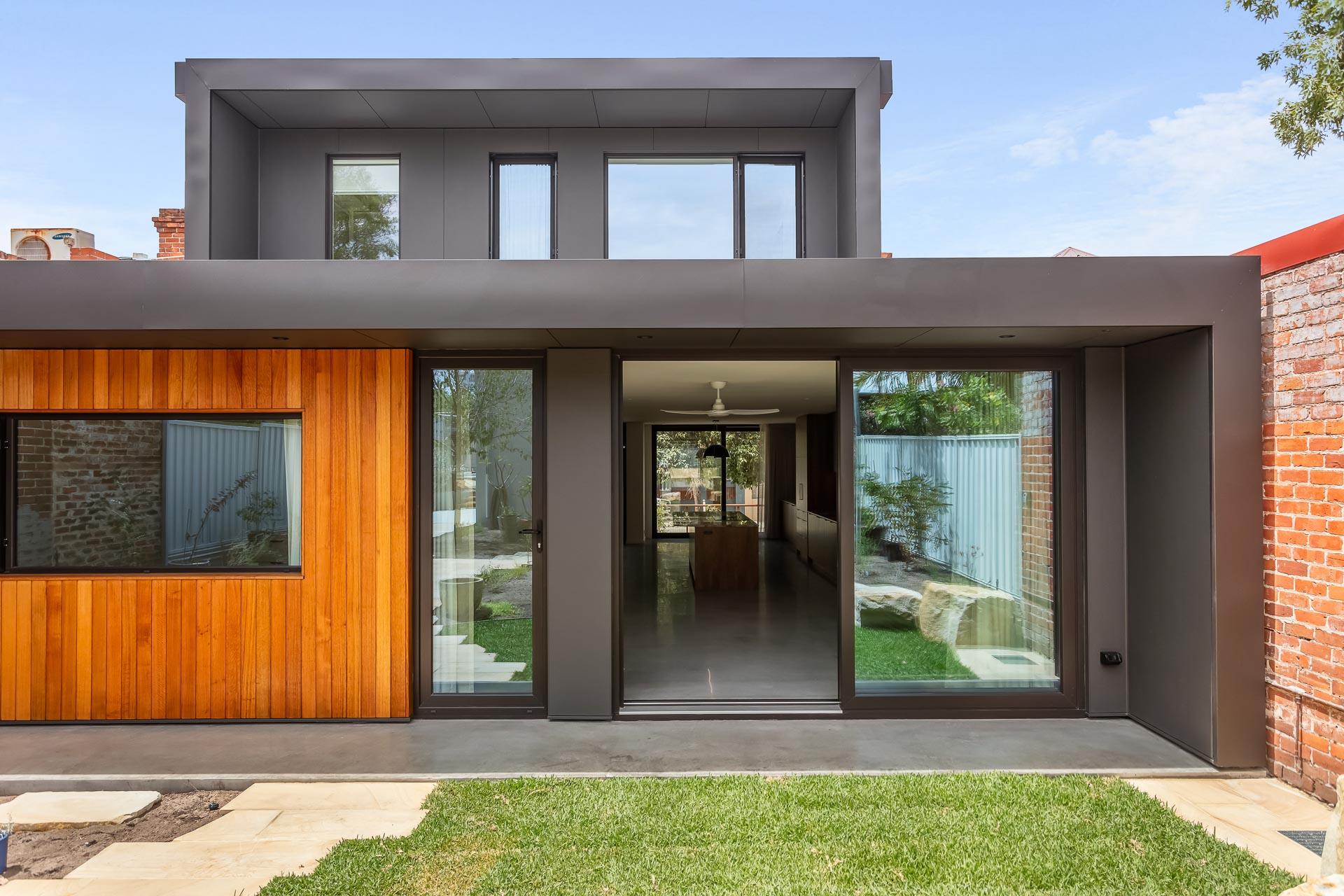 WEB-39-Ruth-Street-Perth-39