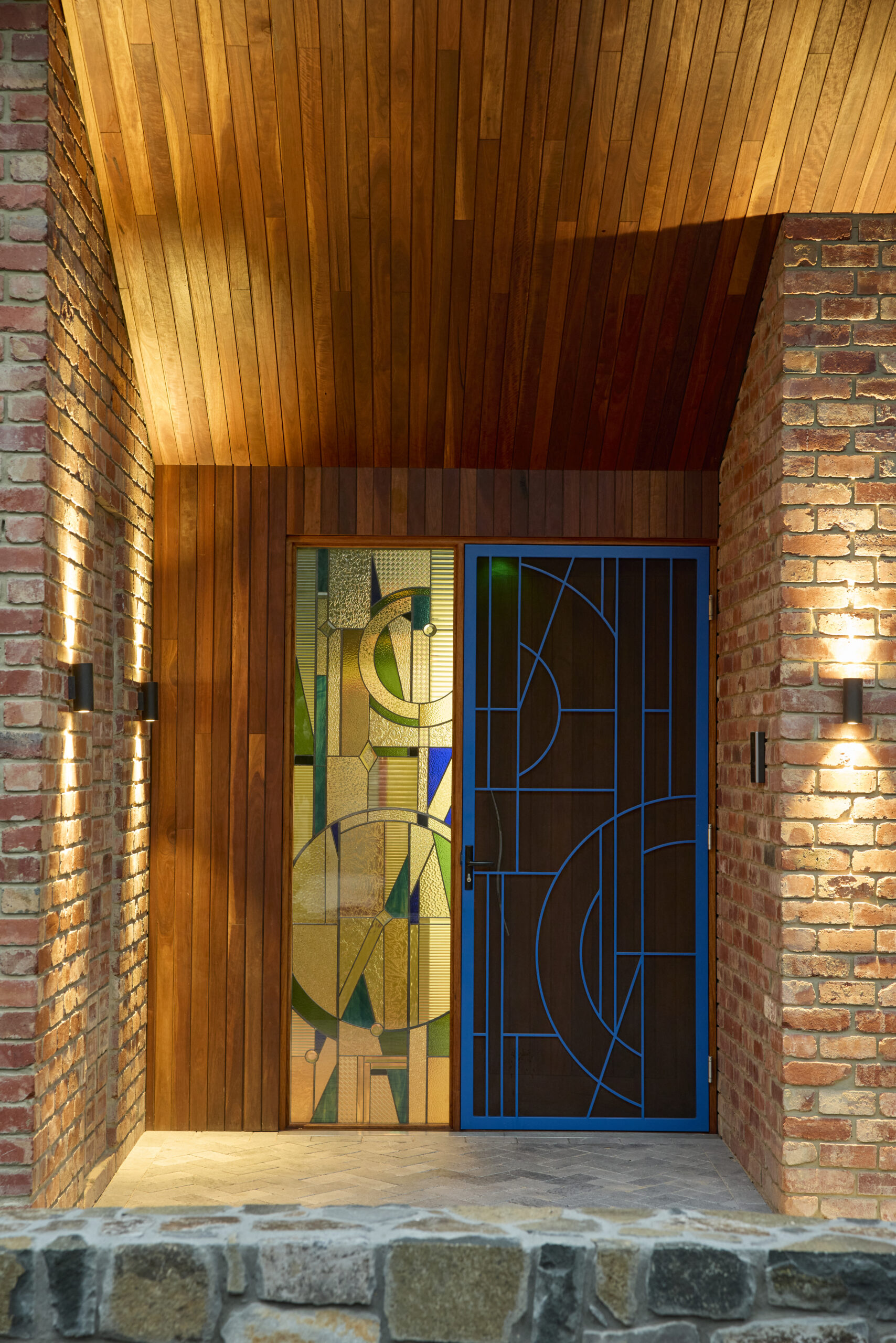 10.-Lightbulb-porch-entry