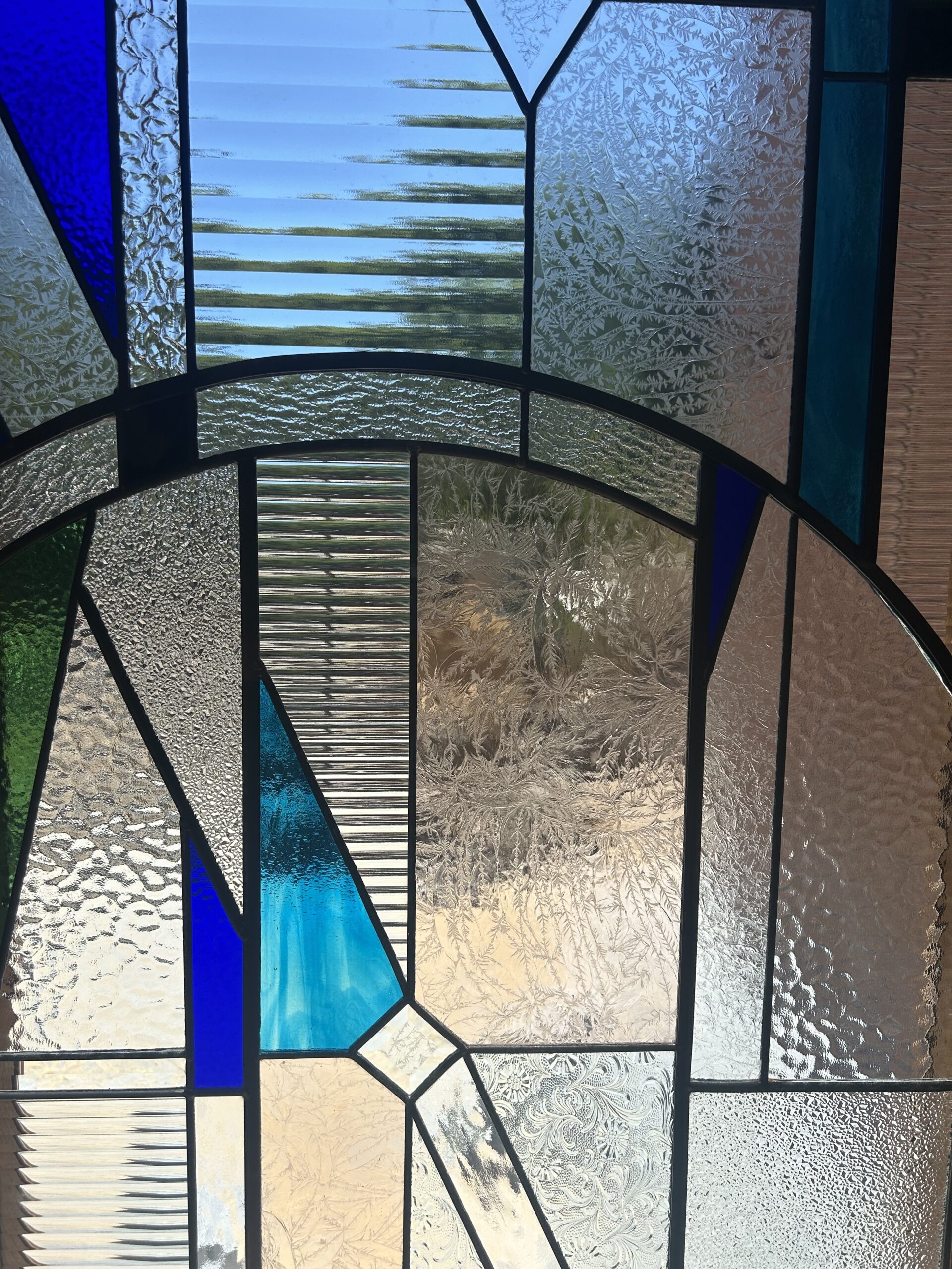 14.-Sonder-Architects-stained-glass