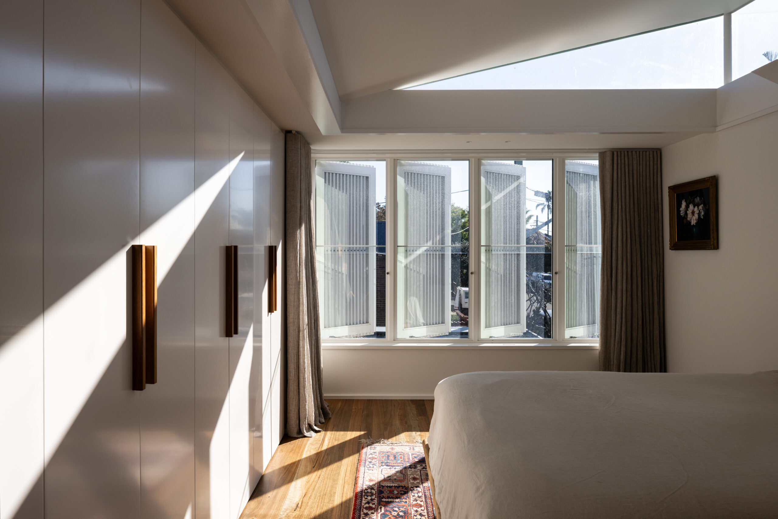 18-Matt-Day-Architect-Matt-Day-Manly-House-Bedroom