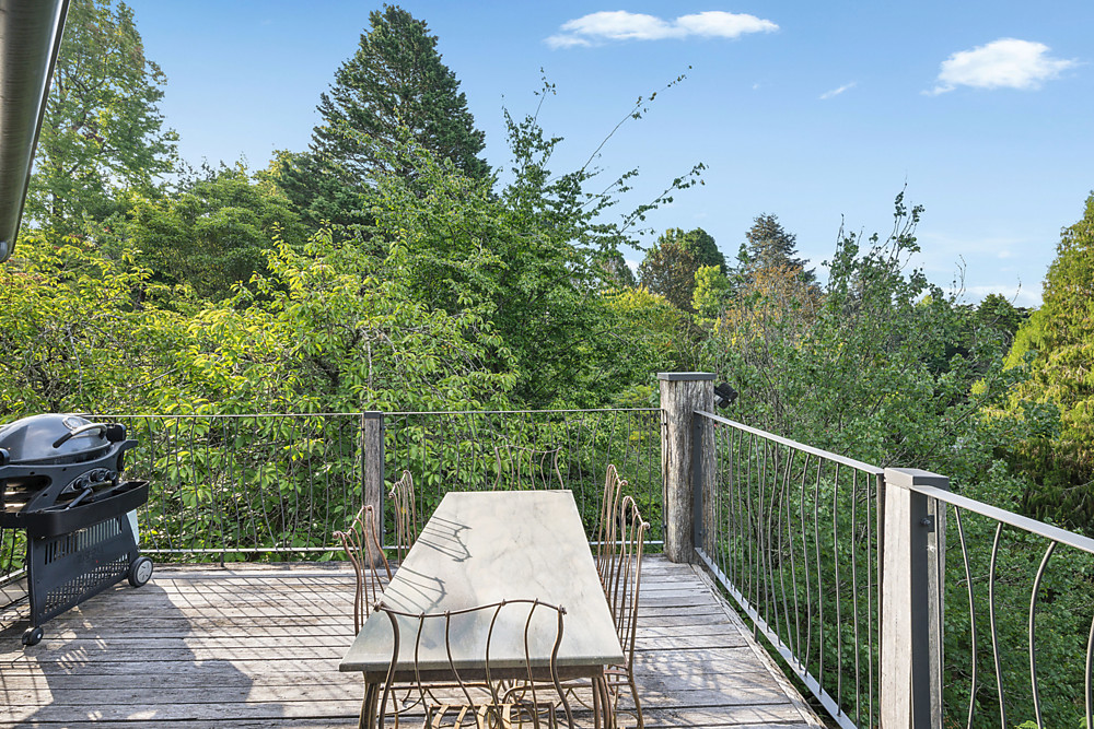 Downloaded-webres58525634-Deck02