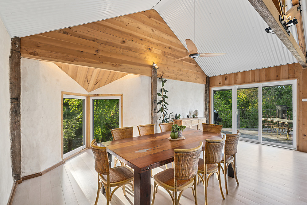 Downloaded-webres58525662-Dining