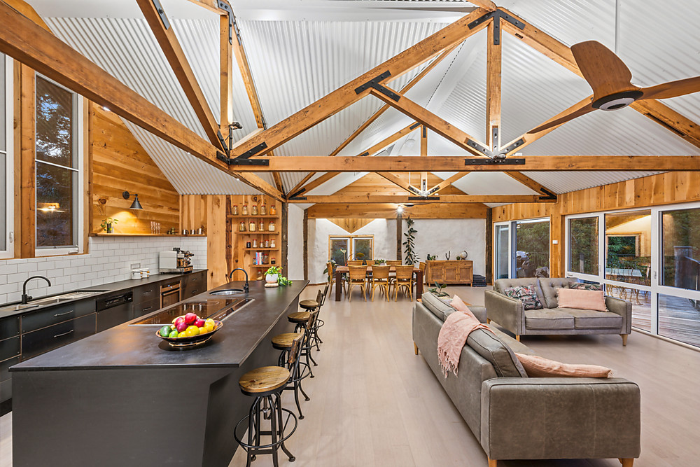 Downloaded-webres58525688-Living20Room1