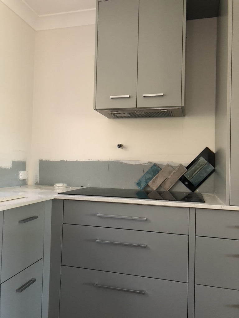 E670C0F6-5978-400E-9C7A-740886D5E0C8_1_105_c