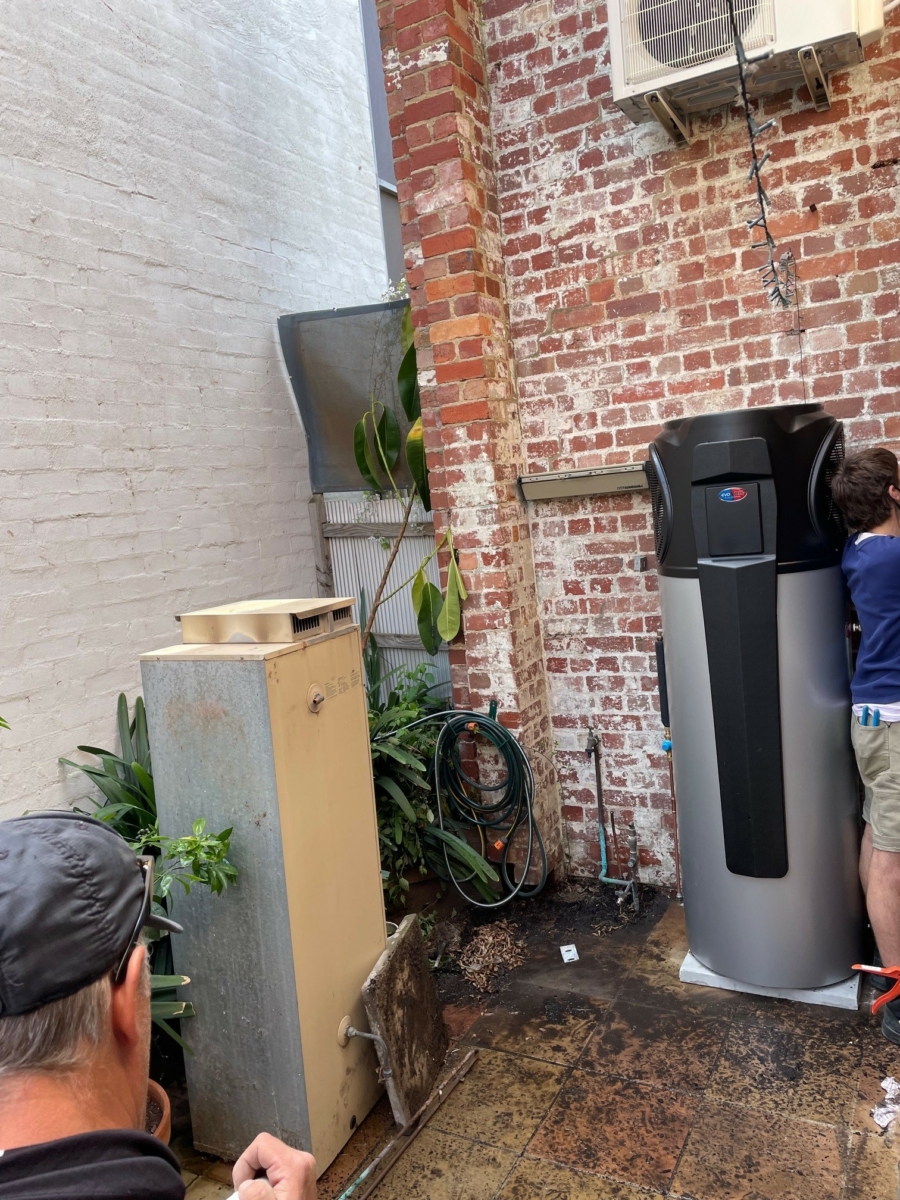 Heat-pump-switch-over