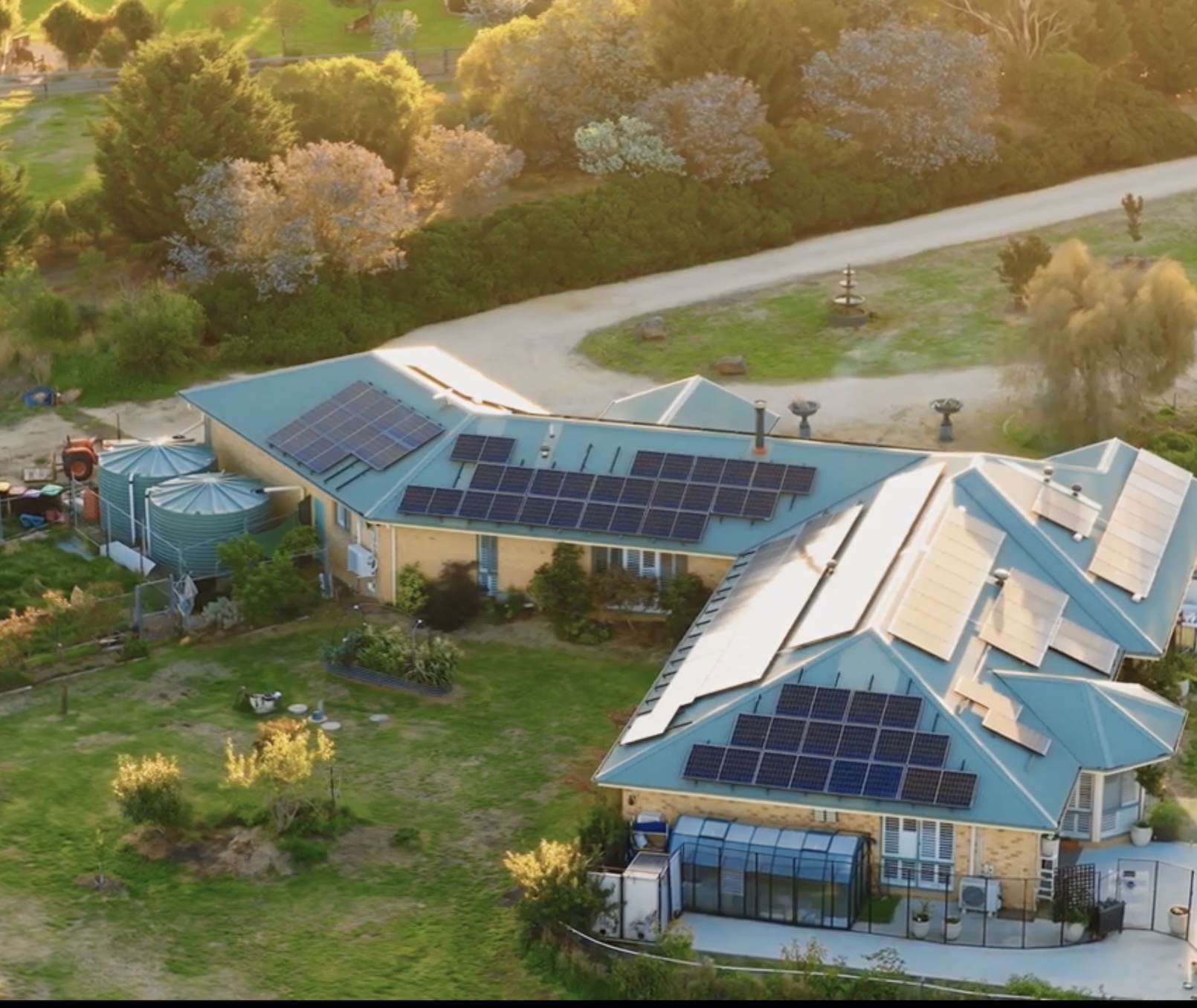 Lestrandhelicopterview