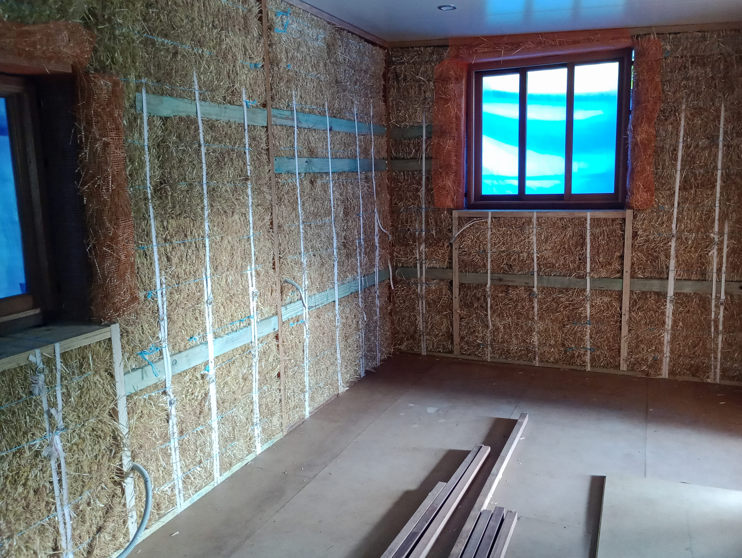 Sustainable-House-Day-1-4_091305