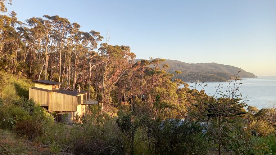 green-design-.-eaglehawk-02