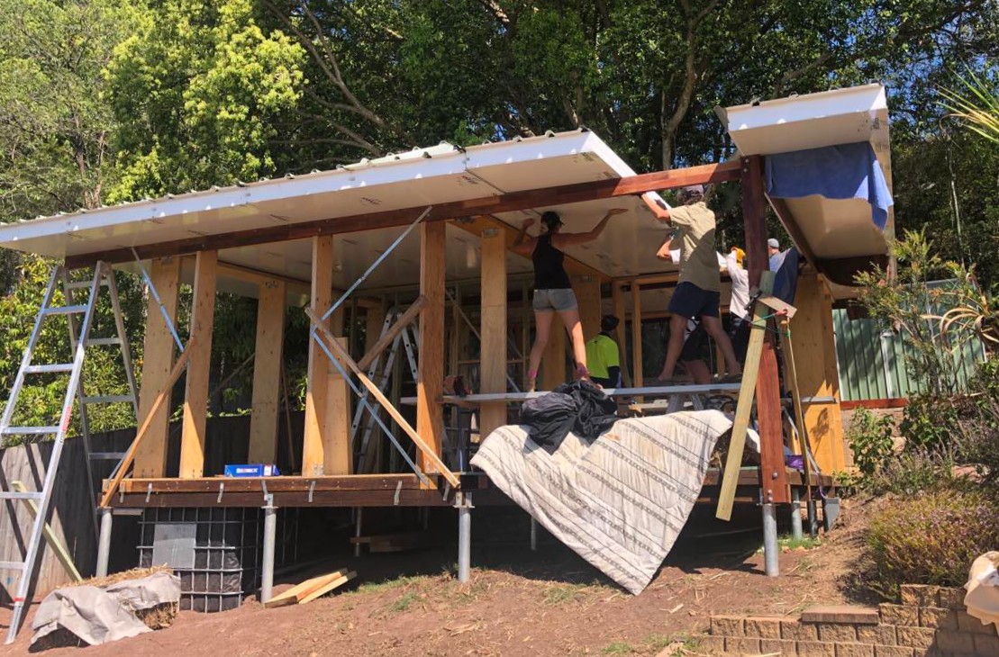 received_8452830238940872