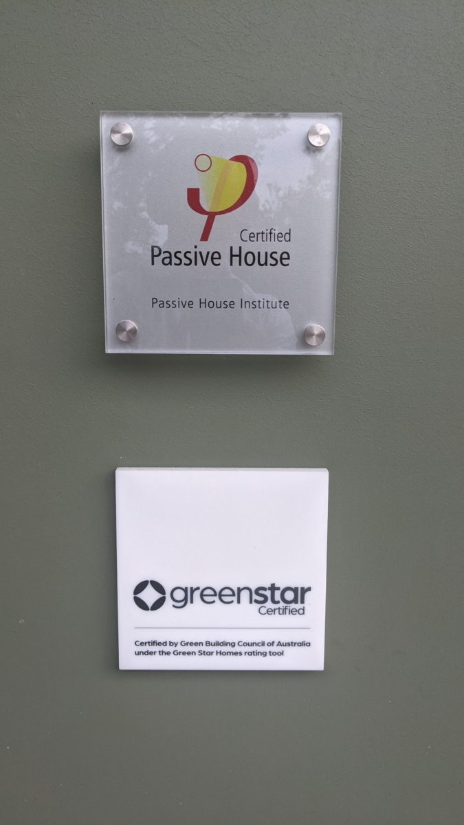 10-Stokes-PH-GS-Plaques-2021